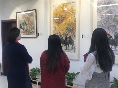 萬(wàn)恒藝術(shù)館首屆迎春展隆重開(kāi)幕，推動(dòng)中國(guó)宋莊文化藝術(shù)交流再上新臺(tái)階
